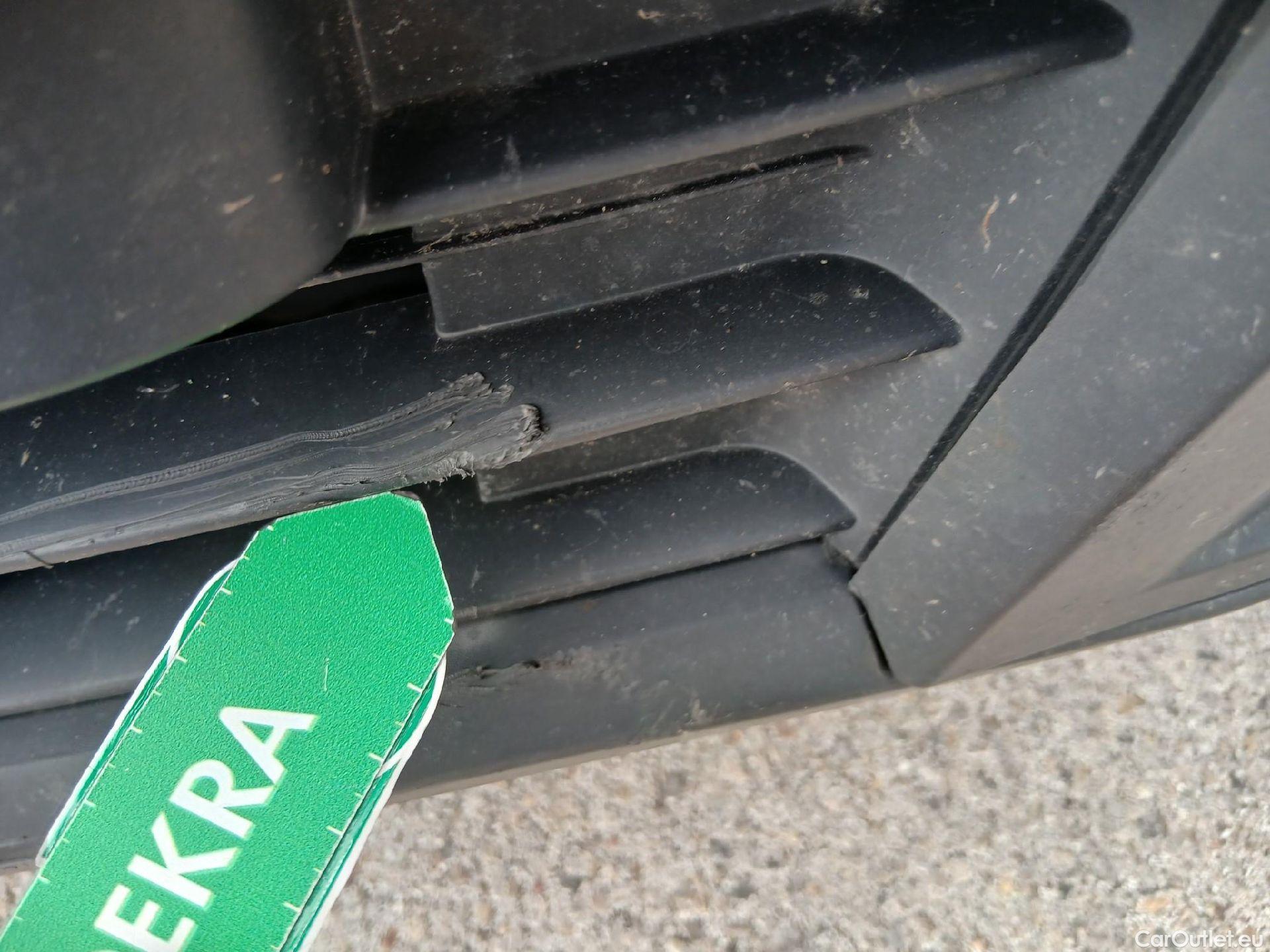  Citroen  Berlingo CITROEN  / 2015 / 3P / furgón derivado de turismo BlueHDi 74KW (100CV) #18