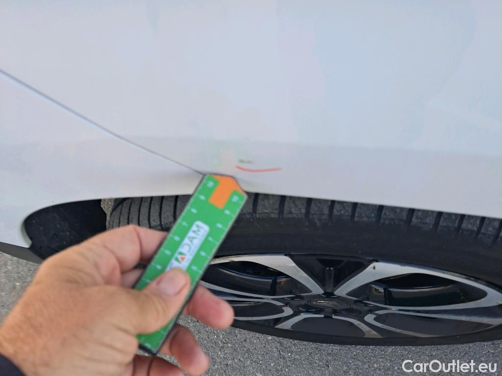  Citroen  Berlingo CITROEN  / 2018 / 5P / combi Talla M BlueHDi 100 S&S FEEL PACK (IND) #62