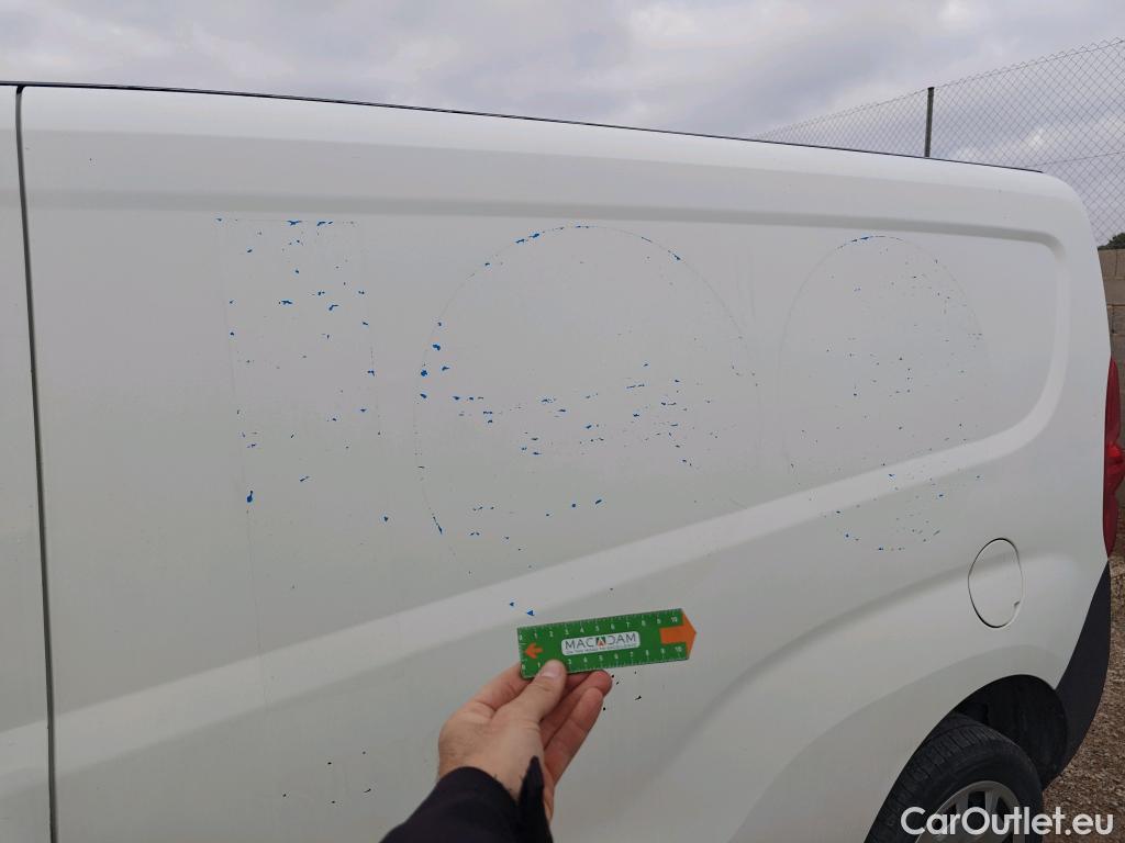  Fiat  Doblo FIAT Doblò Cargo/2015/4P/furgón derivado de turismo Cargo Maxi SX 1.6 Mjet 78kW (105CV) #11