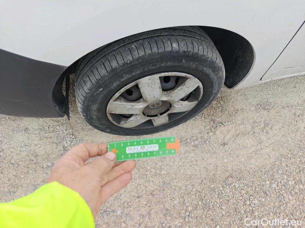  Nissan  NV200 NISSAN NV250 / 2019 / 4P / furgón 3pl 1.5dCi 70 kW (95 CV) L2H1 ÓPTIMA #59