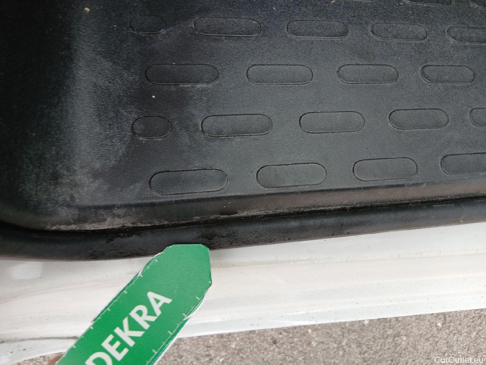  Peugeot  Boxer PEUGEOT  / 2014 / 4P / furgón 333 L2 H1 BHDI 103kW (140CV) S&S 6 V. M (AC) #19