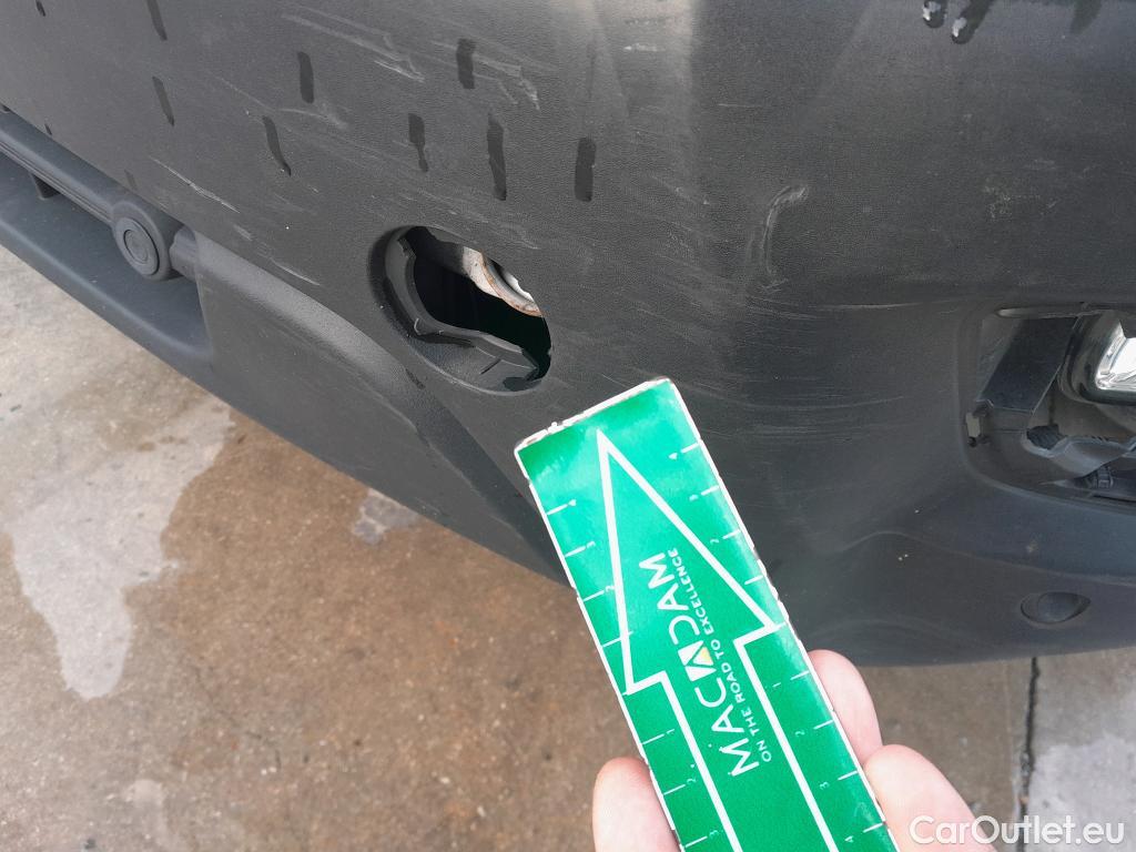  Ford  Transit FORD  / 2013 / 4P / furgón 350 96kW L3H2 Van Trend FWD MHEV #69