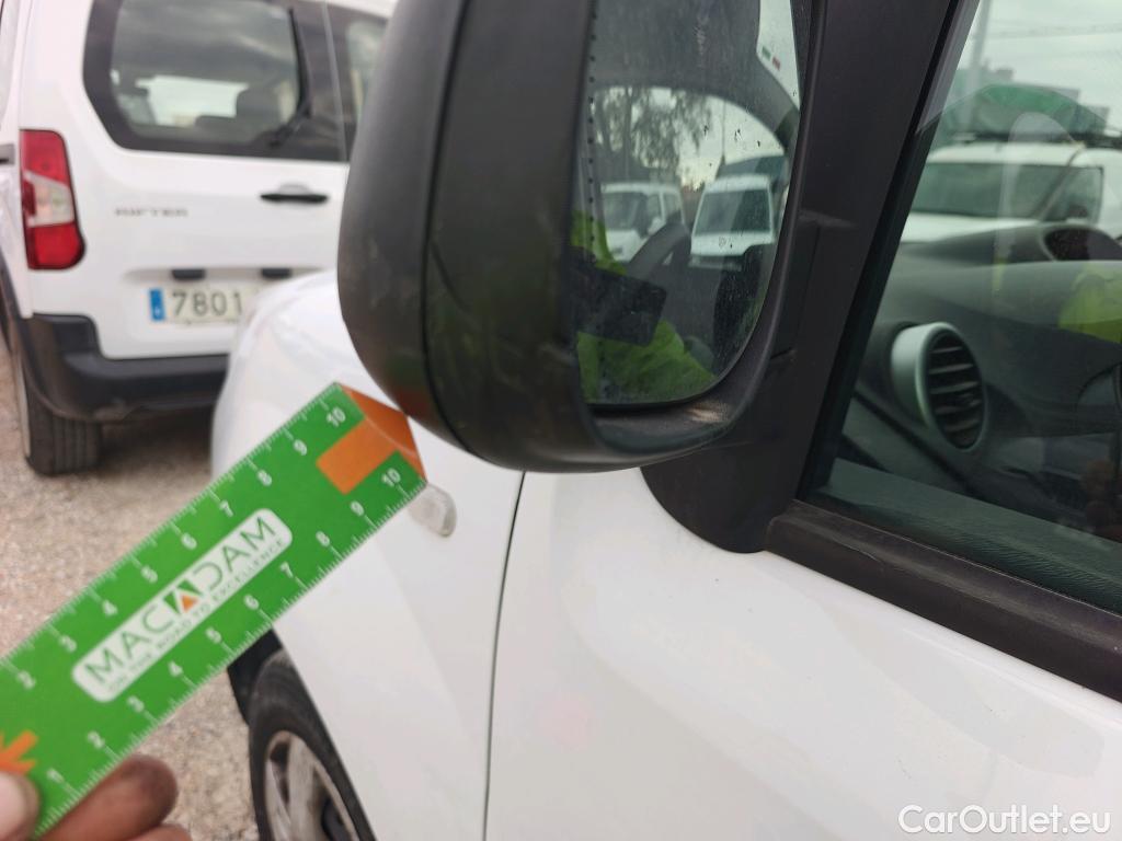  Nissan  NV200 NISSAN NV250 / 2019 / 4P / furgón 3pl 1.5dCi 70 kW (95 CV) L2H1 ÓPTIMA #16