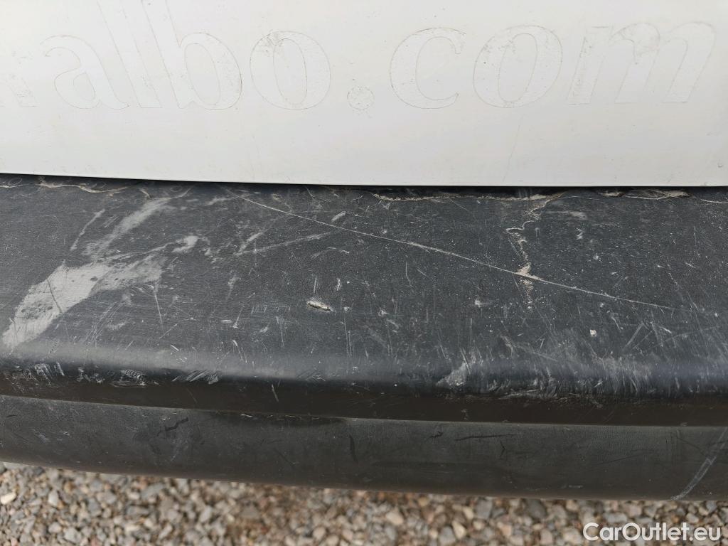  Opel  Vivaro OPEL  / 2019 / 4P / furgón 1.5 Diésel 74kW(100CV)M Std Exp #54