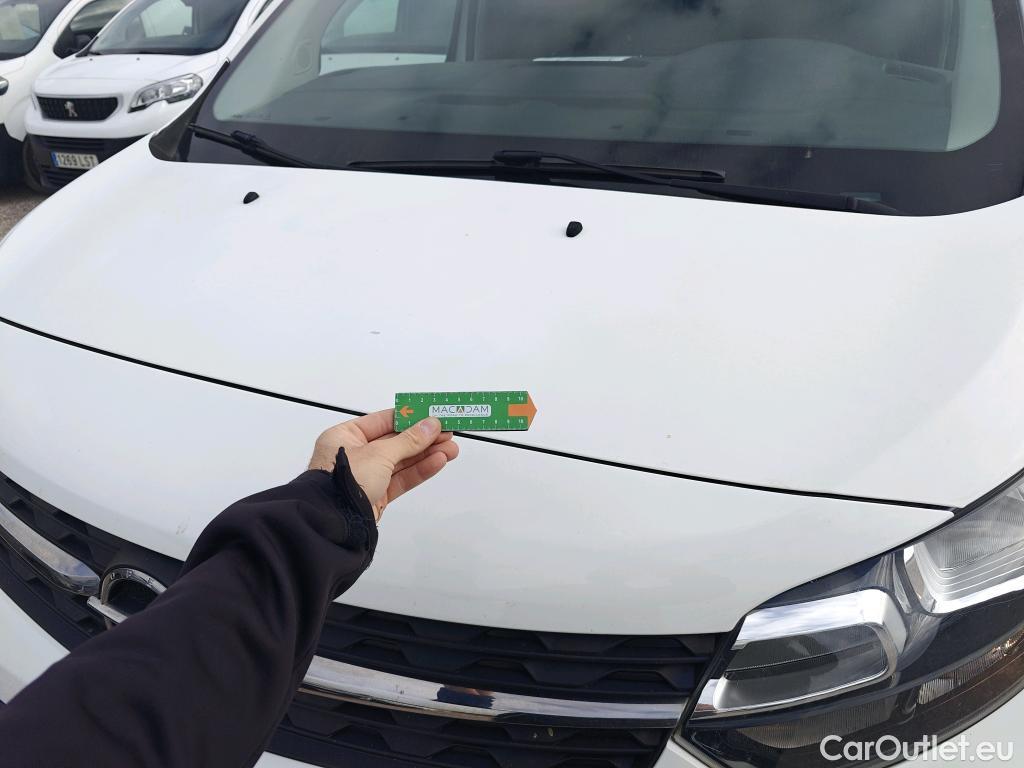  Opel  Vivaro OPEL  / 2019 / 4P / furgón 1.5 Diésel 74kW(100CV)M Std Exp #67