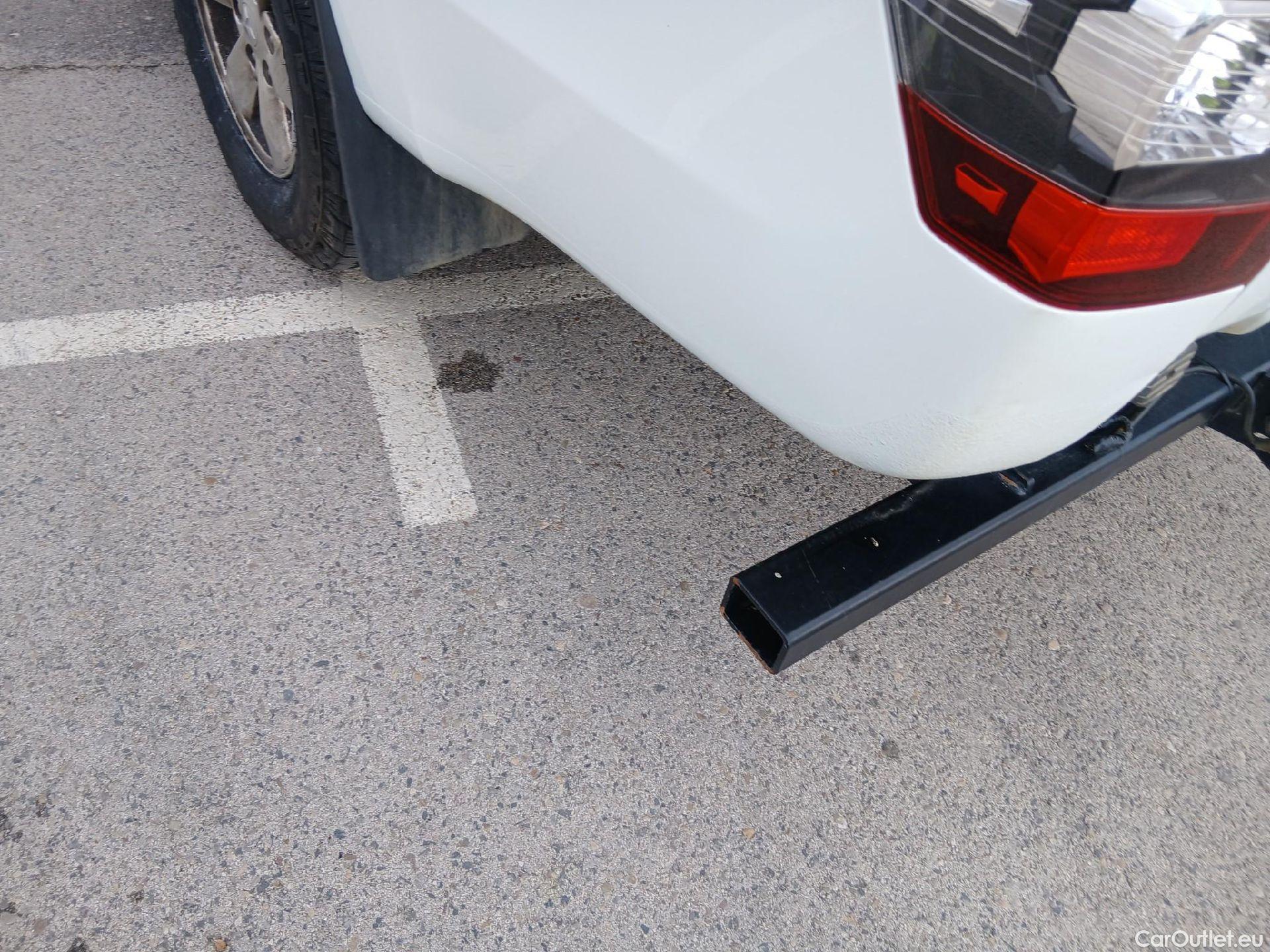  Mitsubishi  L200 MITSUBISHI  / 2019 / 4P / pickup doble cabina D/C 220 DI-D M-Pro #31