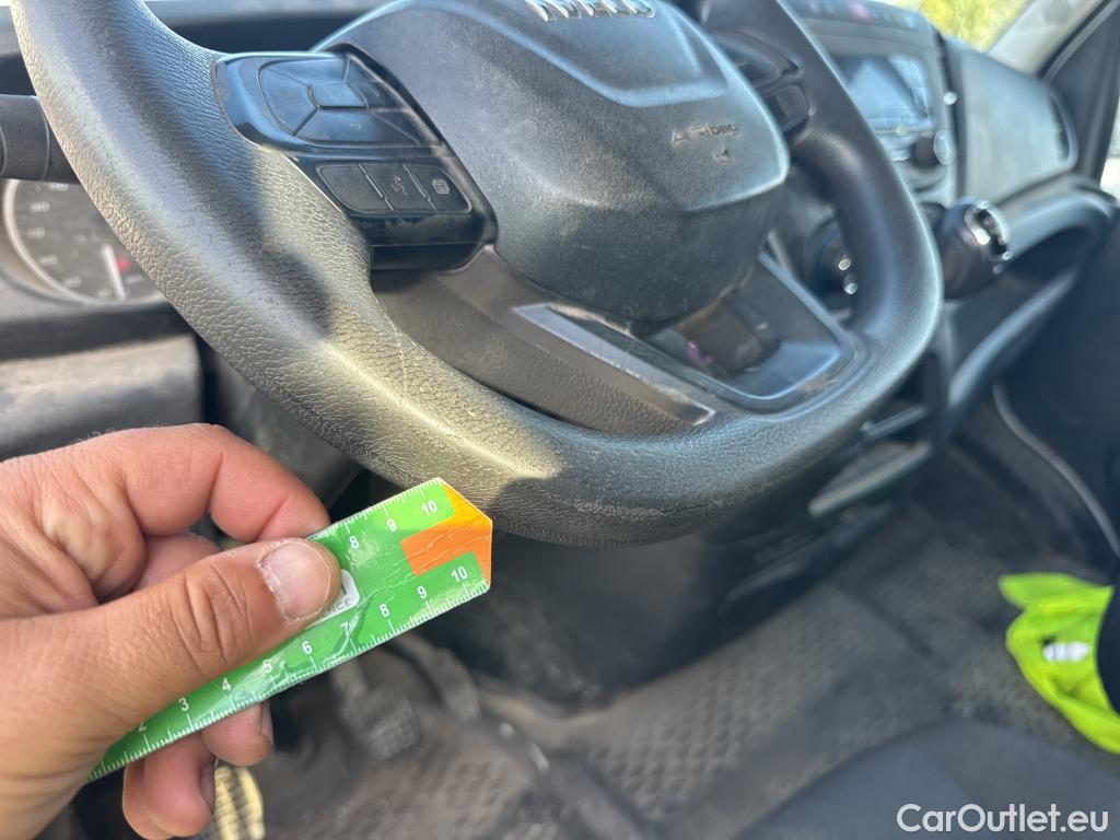  Iveco  Daily IVECO  / 2019 / 4P / combi 35S 14H V 4100/H2 16H M3 #40