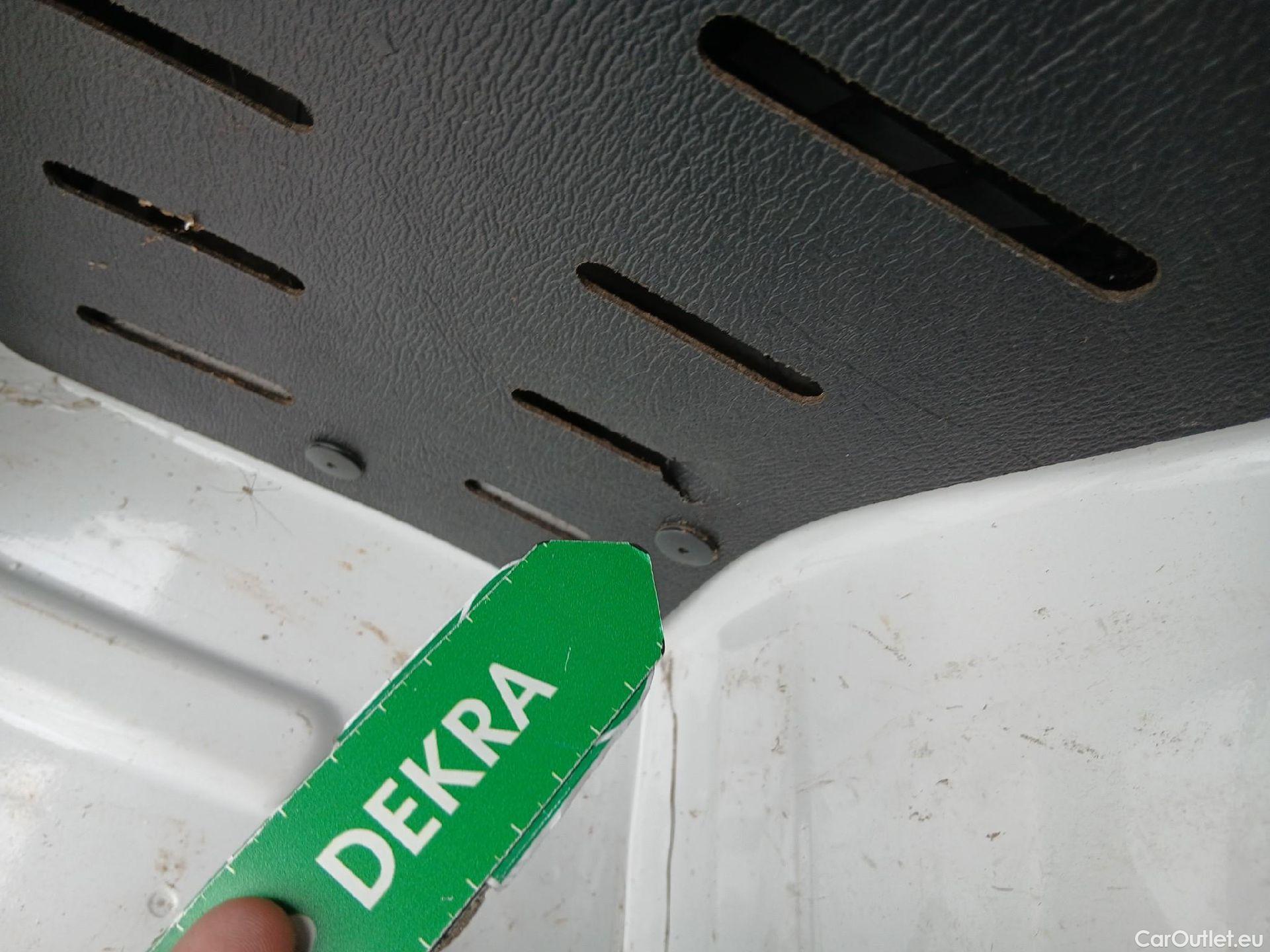  Peugeot  Boxer PEUGEOT  / 2014 / 4P / furgón 333 L2 H1 BHDI 103kW (140CV) S&S 6 V. M (AC) #16