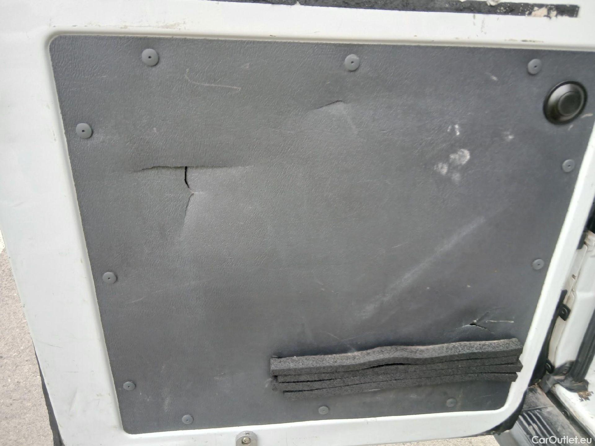  Peugeot  Boxer PEUGEOT  / 2014 / 4P / furgón 333 L2 H1 BHDI 103kW (140CV) S&S 6 V. M (AC) #8