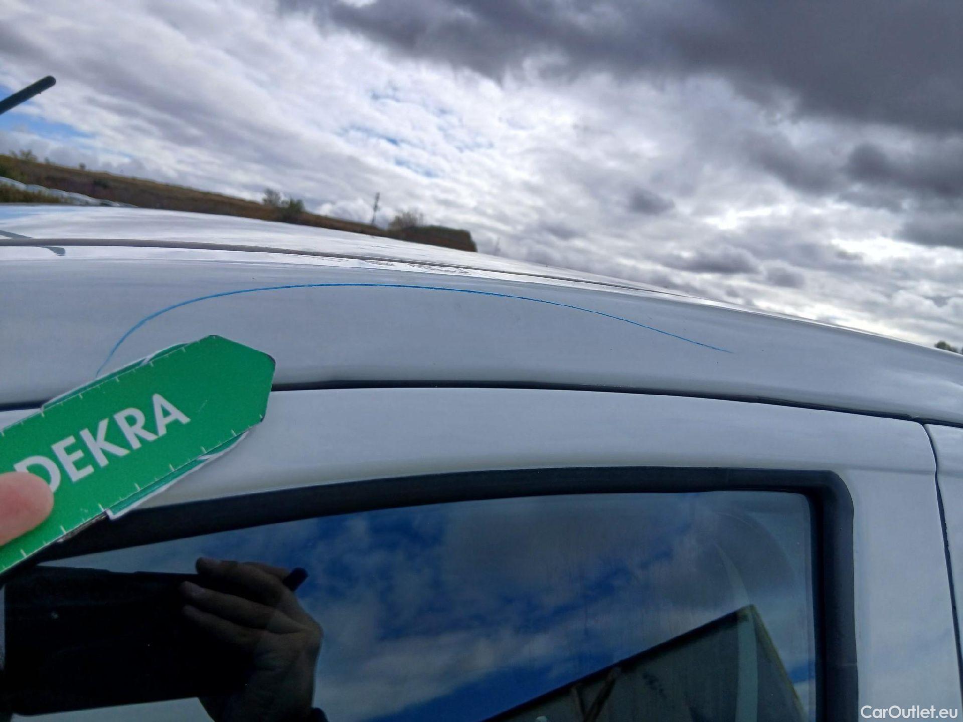  Mitsubishi  L200 MITSUBISHI  / 2019 / 4P / pickup doble cabina D/C 220 DI-D M-Pro #19