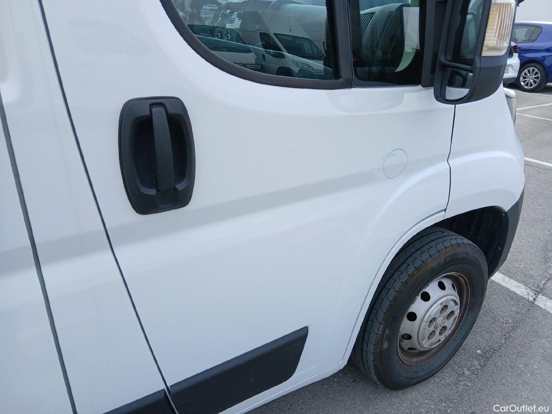  Peugeot  Boxer PEUGEOT  / 2014 / 4P / furgón 333 L2 H1 BHDI 103kW (140CV) S&S 6 V. M (AC) #45