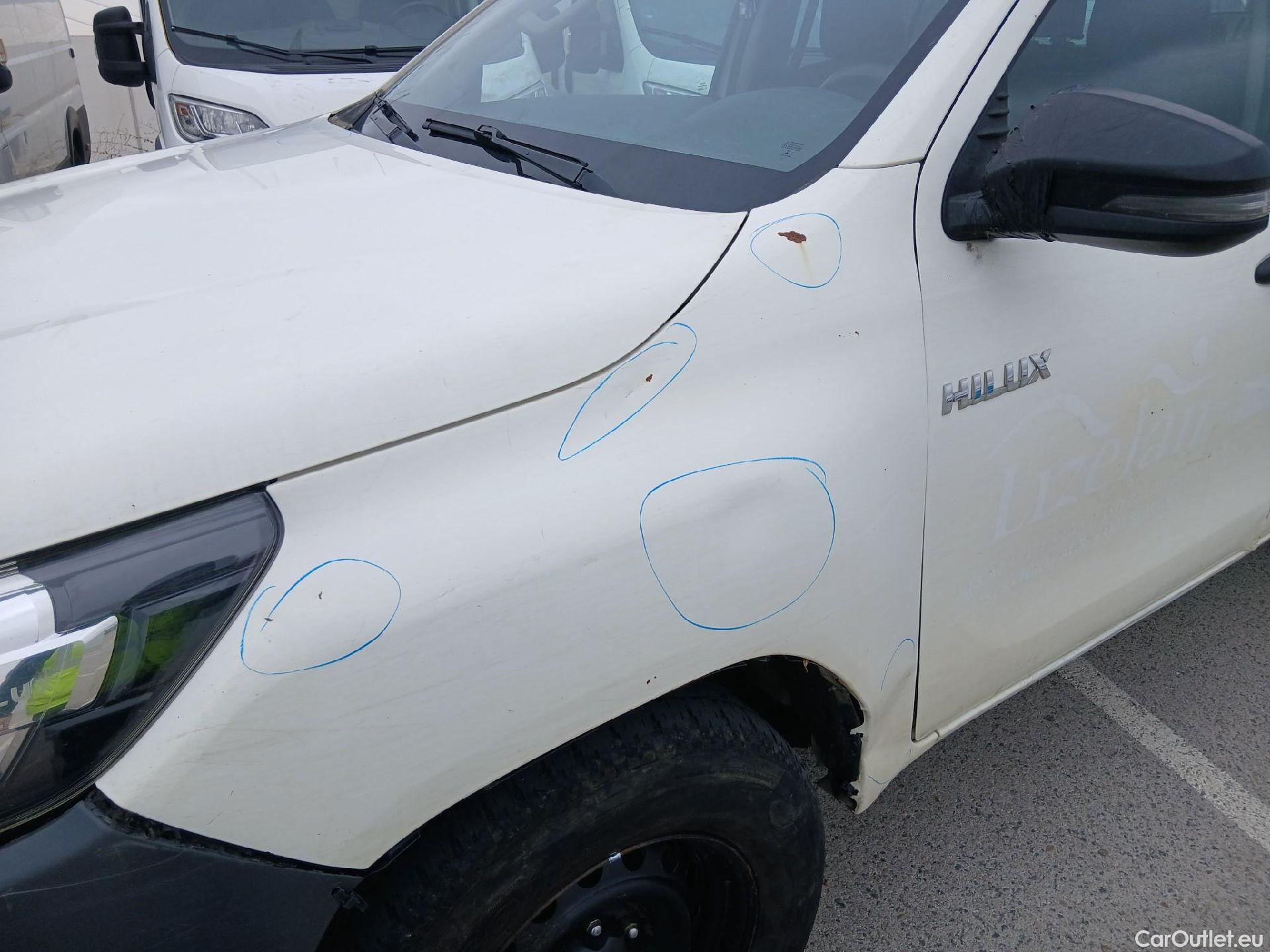  Toyota  Hilux TOYOTA  / 2016 / 4P / pickup 2.4 D-4D Cabina Doble GX #20