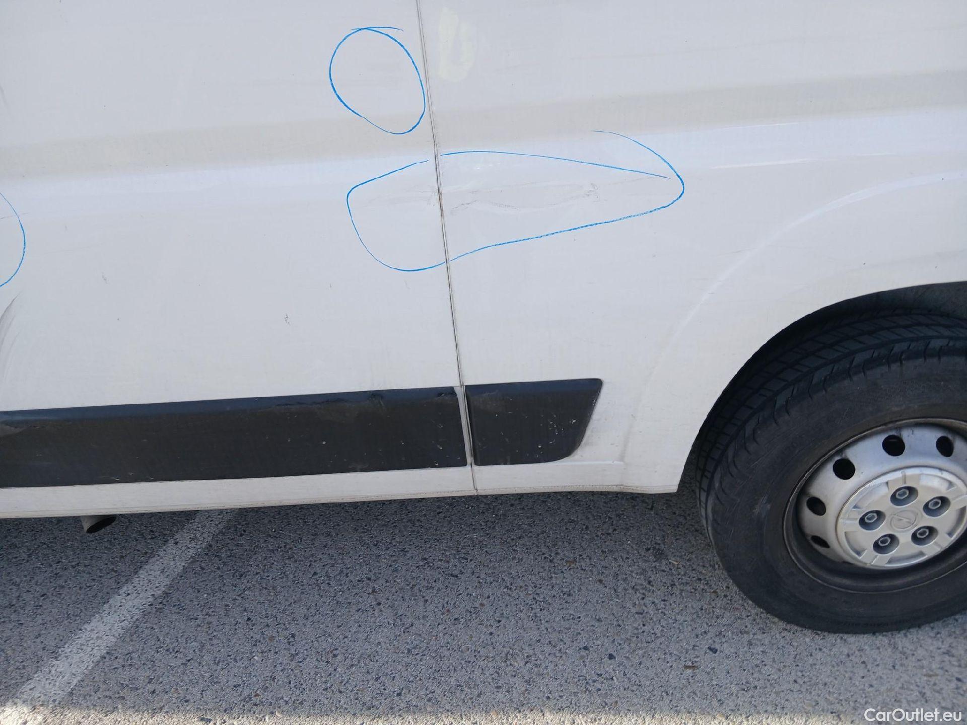  Opel  Movano OPEL  / 2021 / 4P / Furgón Base L2H2 3.5T 2.2 BHDi 88kW #31