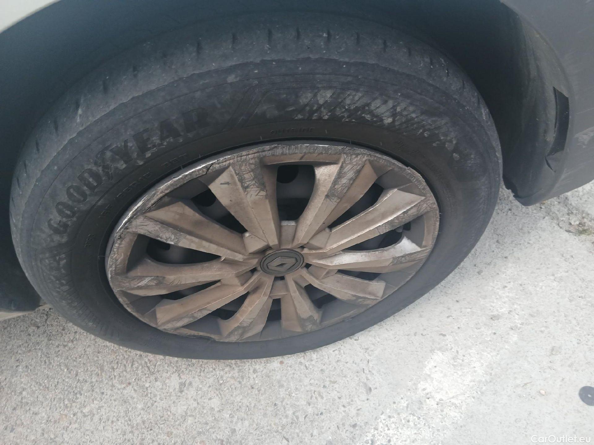  Renault  EXPRESS RENAULT  / 2021 / 4P / furgón derivado de turismo Confort 1.5 Blue dCi 55 kW (75 cv) #52