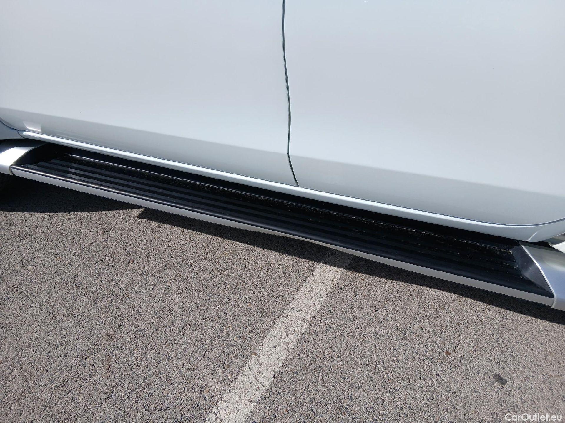  Mitsubishi  L200 MITSUBISHI  / 2019 / 4P / pickup doble cabina D/C 220 DI-D M-Pro #41