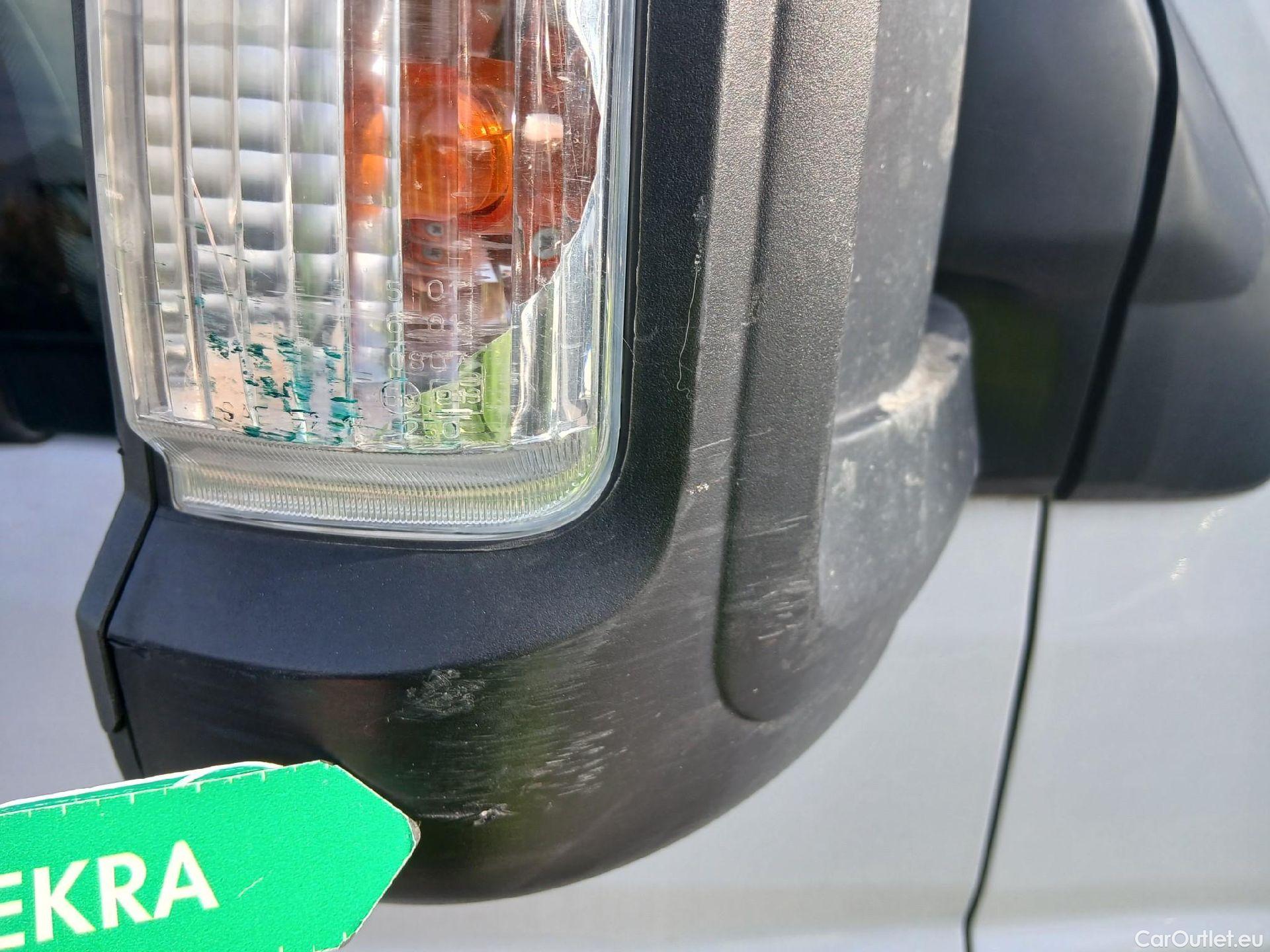  Opel  Movano OPEL  / 2021 / 4P / Furgón Base L2H2 3.5T 2.2 BHDi 88kW #46