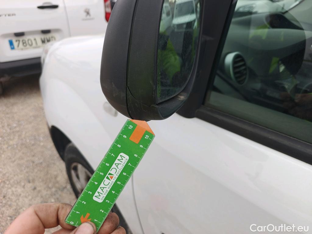  Nissan  NV200 NISSAN NV250 / 2019 / 4P / furgón 3pl 1.5dCi 70 kW (95 CV) L2H1 ÓPTIMA #15