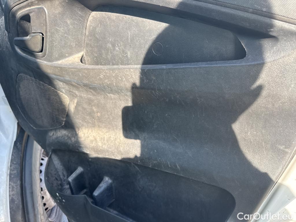  Iveco  Daily IVECO  / 2019 / 4P / combi 35S 14H V 4100/H2 16H M3 #32