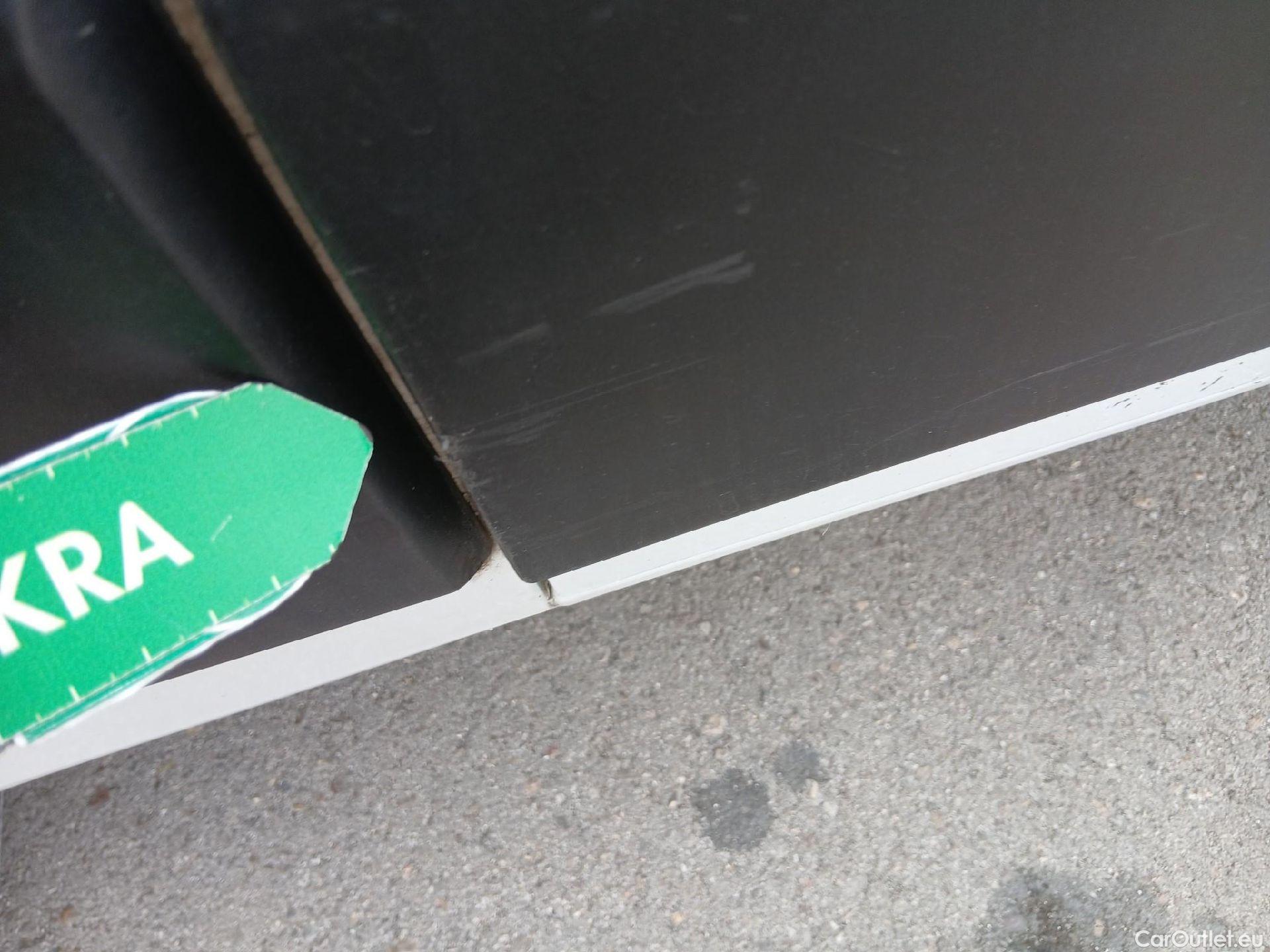  Peugeot  Boxer PEUGEOT  / 2014 / 4P / furgón 333 L2 H1 BHDI 103kW (140CV) S&S 6 V. M (AC) #43