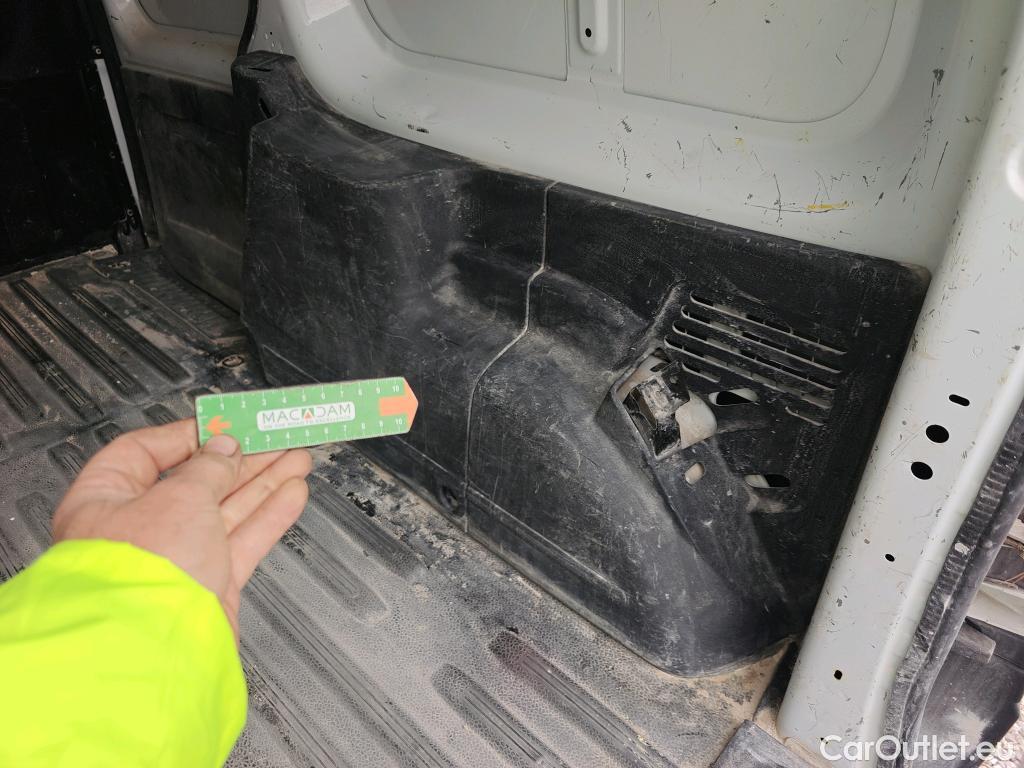  Nissan  NV200 NISSAN NV250 / 2019 / 4P / furgón 3pl 1.5dCi 70 kW (95 CV) L2H1 ÓPTIMA #67