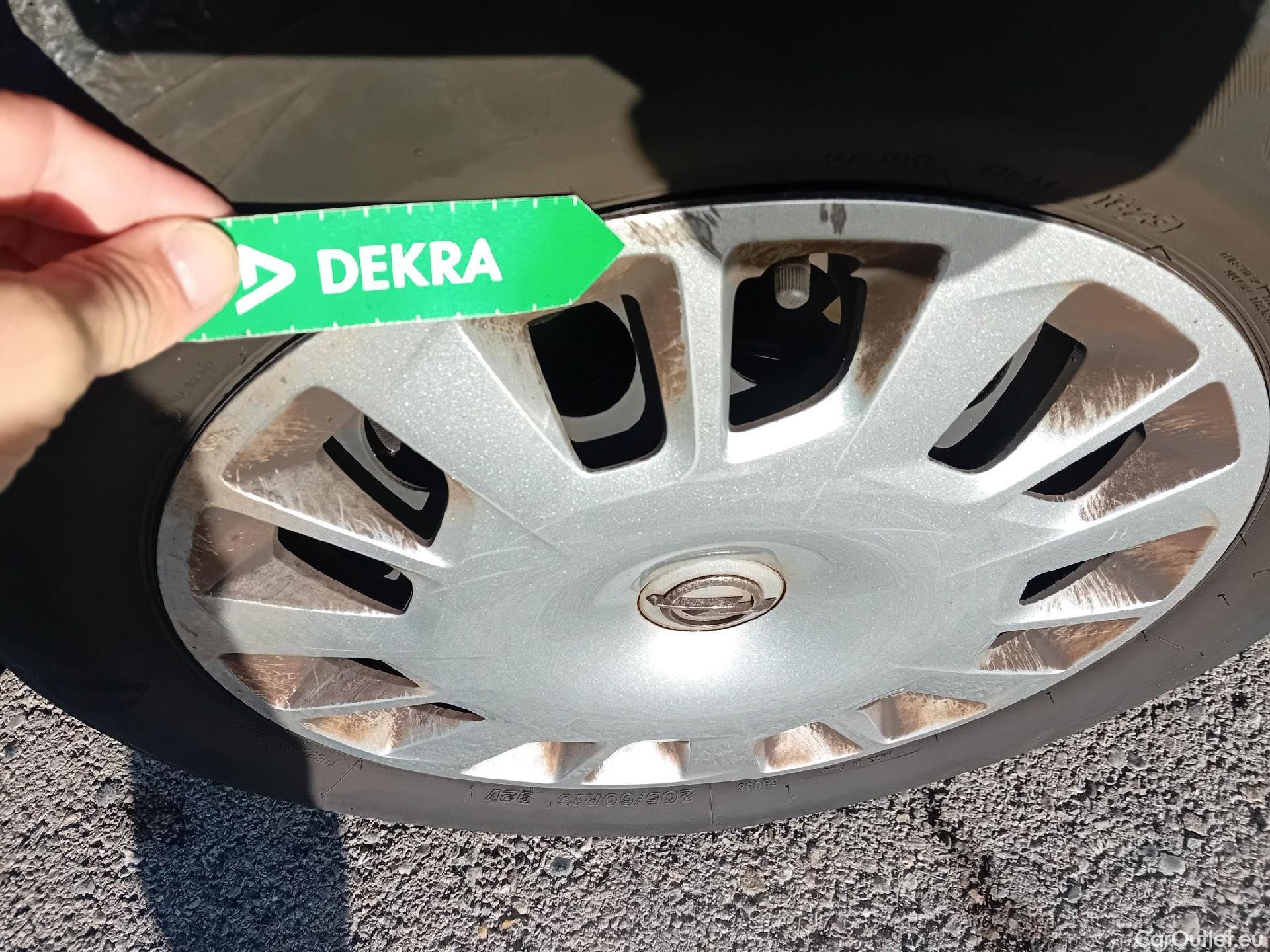  Opel  Combo OPEL  Life / 2018 / 4P / combi 1.5 TD 75kW (100CV) S/S Expression L (combi) (CX) #21