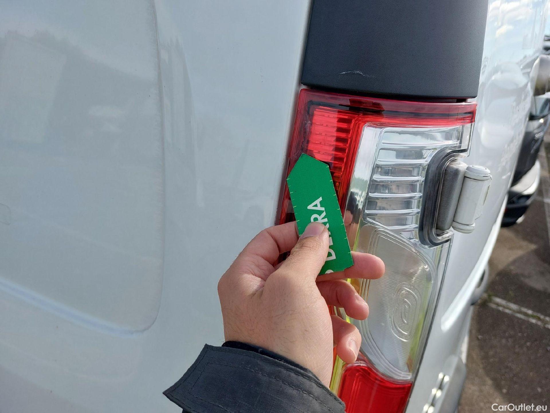  Renault  Kangoo RENAULT  Furgón/2013/3P/furgón derivado de turismo Profesional Blue dCi 70kW (95CV) #13