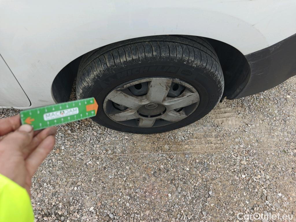  Nissan  NV200 NISSAN NV250 / 2019 / 4P / furgón 3pl 1.5dCi 70 kW (95 CV) L2H1 ÓPTIMA #56