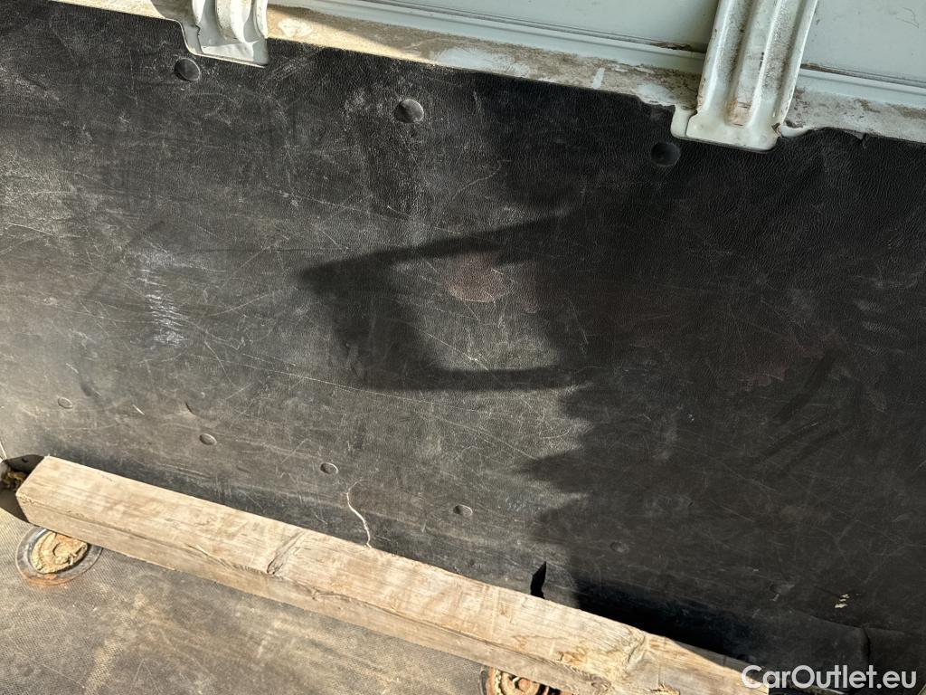  Iveco  Daily IVECO  / 2019 / 4P / combi 35S 14H V 4100/H2 16H M3 #16