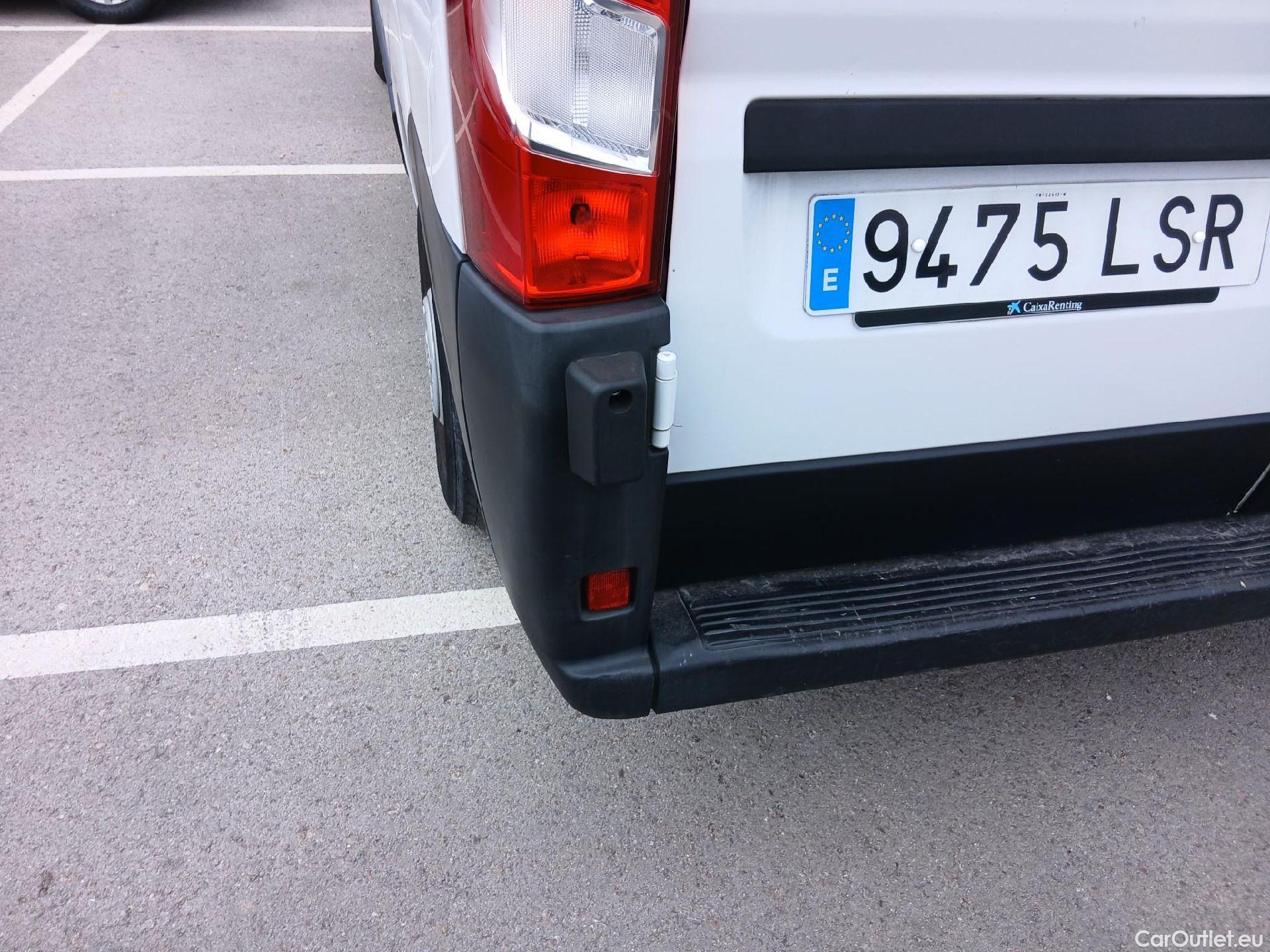  Peugeot  Boxer PEUGEOT  / 2014 / 4P / furgón 333 L2 H1 BHDI 103kW (140CV) S&S 6 V. M (AC) #34