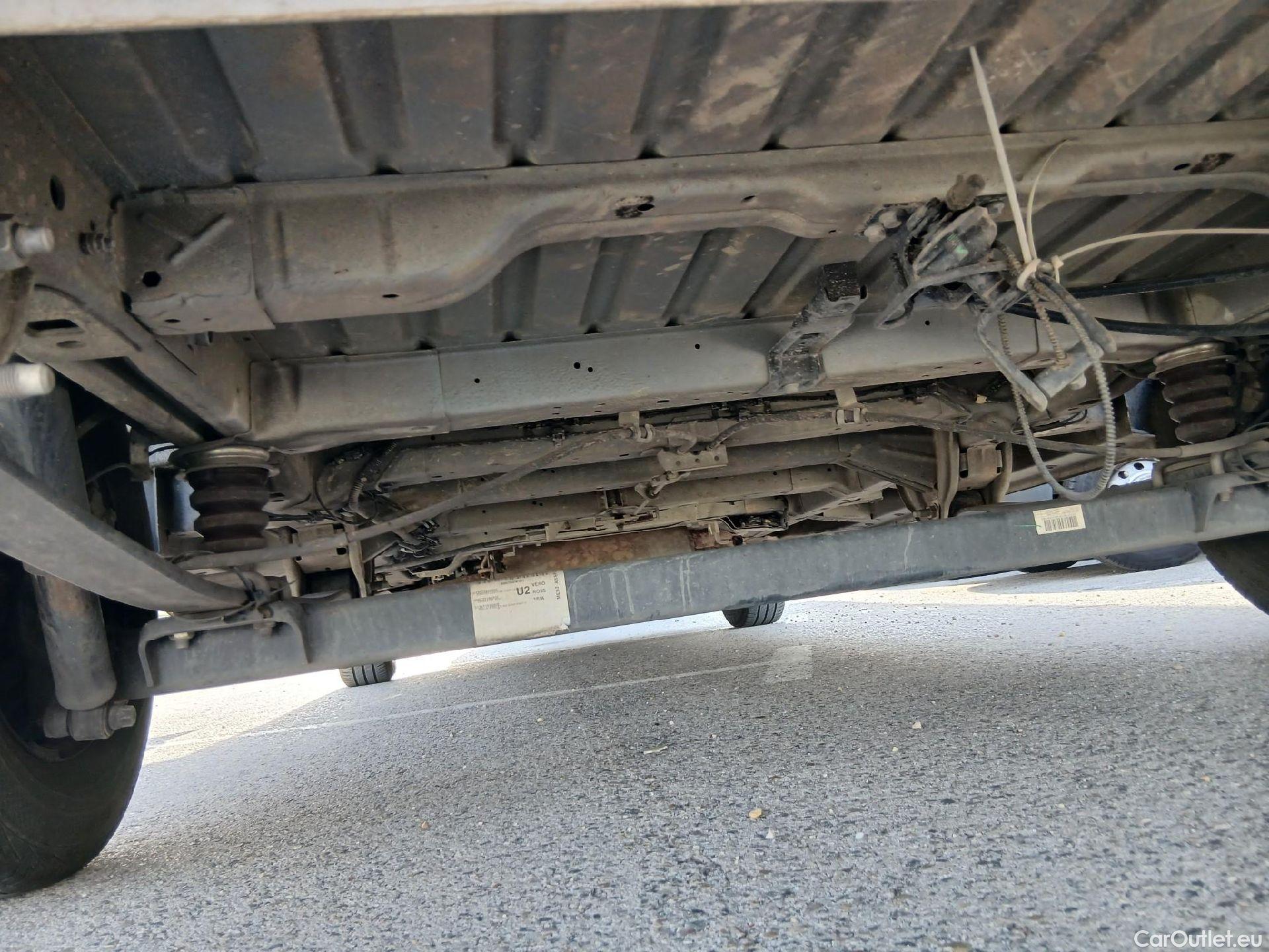  Opel  Movano OPEL  / 2021 / 4P / Furgón Base L2H2 3.5T 2.2 BHDi 88kW #4