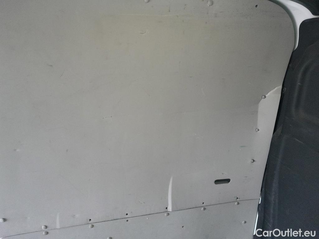  Ford  Transit FORD  / 2013 / 4P / furgón 350 96kW L3H2 Van Trend FWD MHEV #30