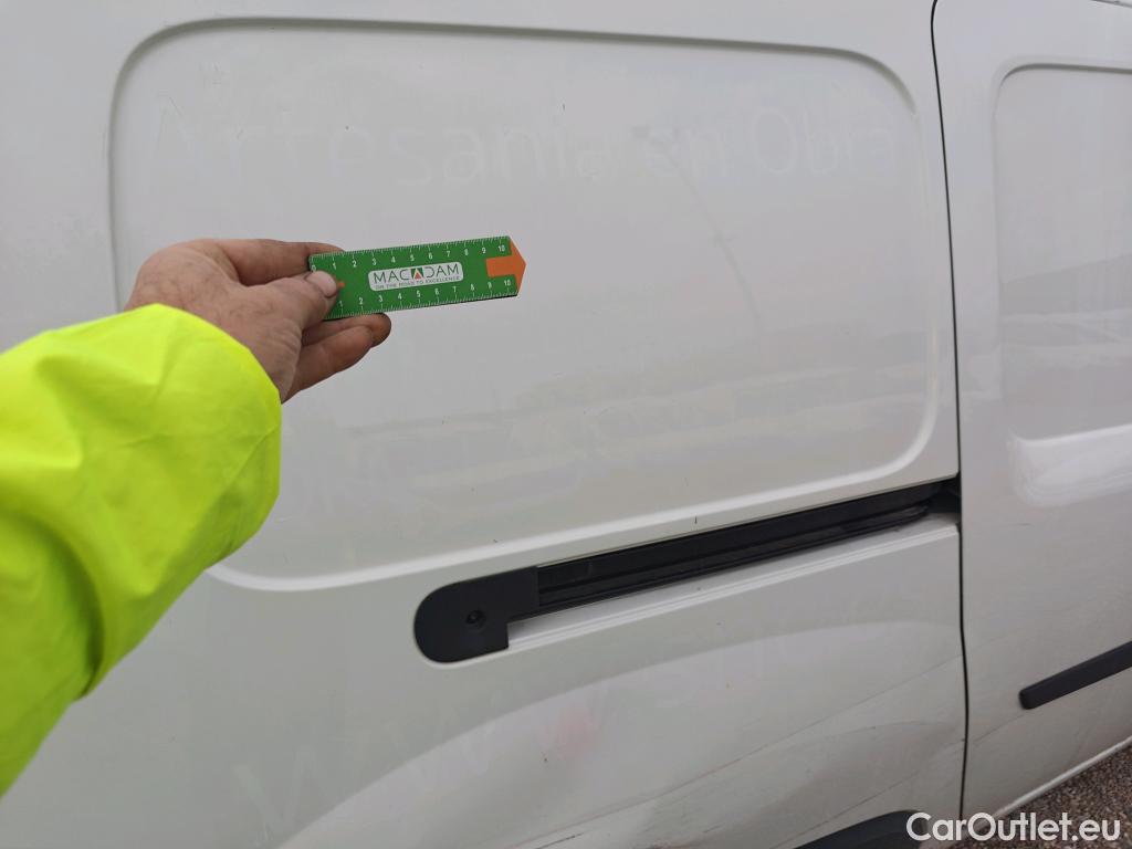  Nissan  NV200 NISSAN NV250 / 2019 / 4P / furgón 3pl 1.5dCi 70 kW (95 CV) L2H1 ÓPTIMA #9