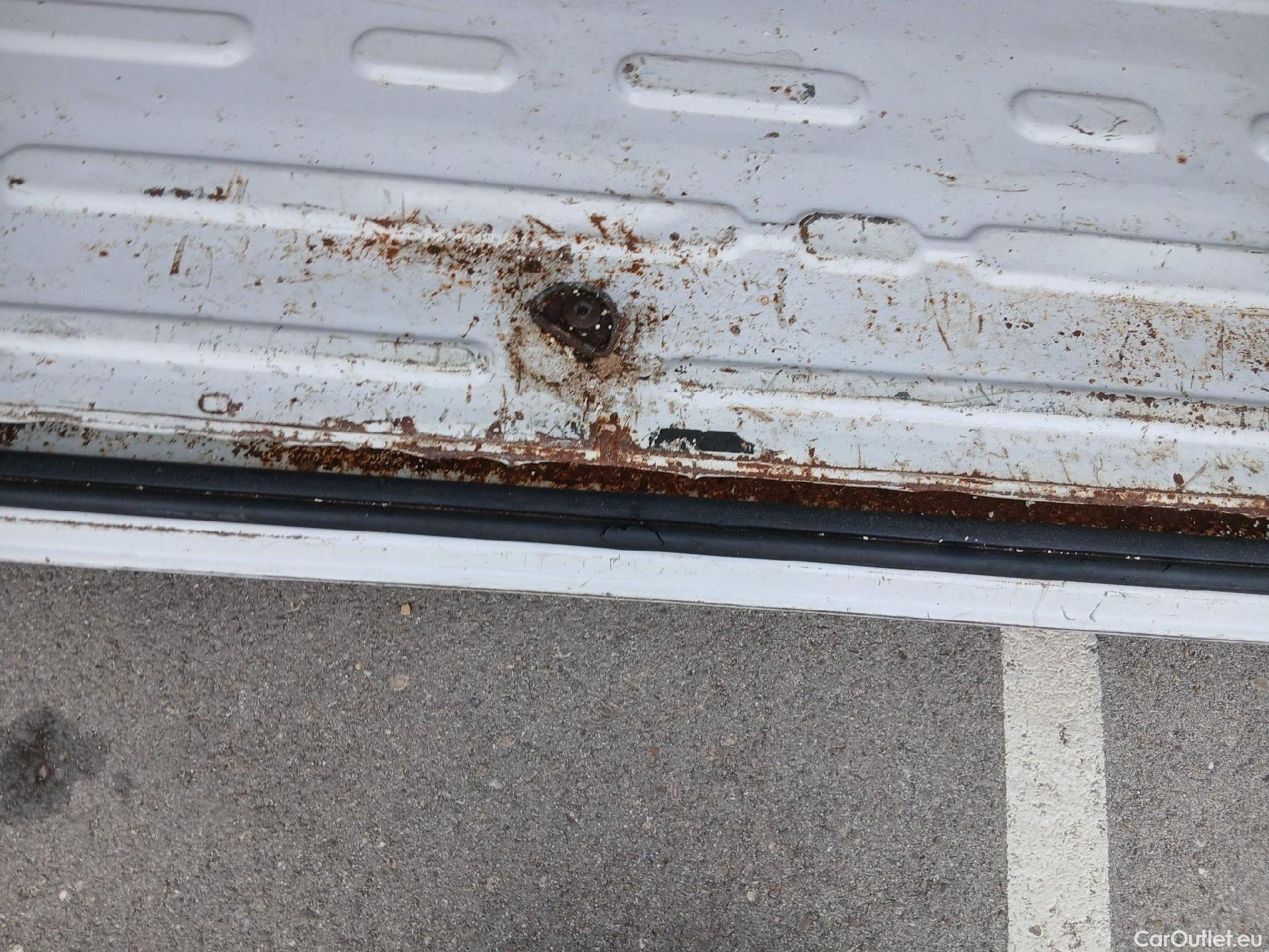  Peugeot  Boxer PEUGEOT  / 2014 / 4P / furgón 333 L2 H1 BHDI 103kW (140CV) S&S 6 V. M (AC) #17