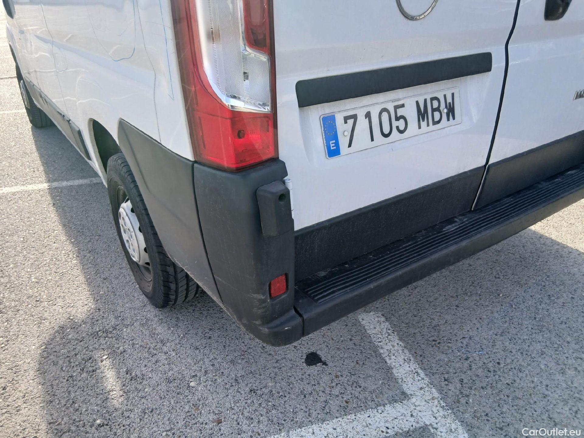  Opel  Movano OPEL  / 2021 / 4P / Furgón Base L2H2 3.5T 2.2 BHDi 88kW #33