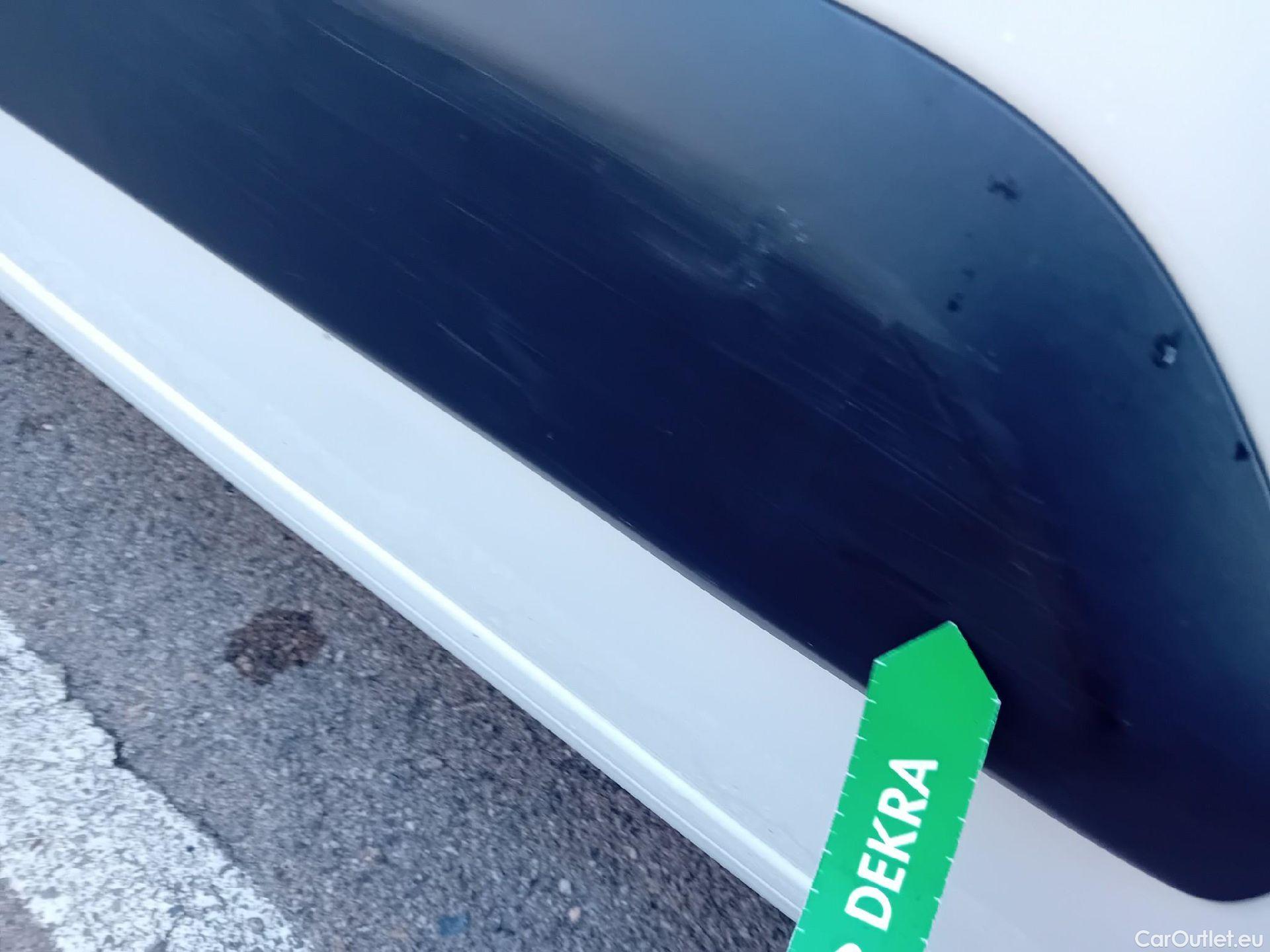  Opel  Combo OPEL  Life / 2018 / 4P / combi 1.5 TD 75kW (100CV) S/S Expression L (combi) (CX) #8