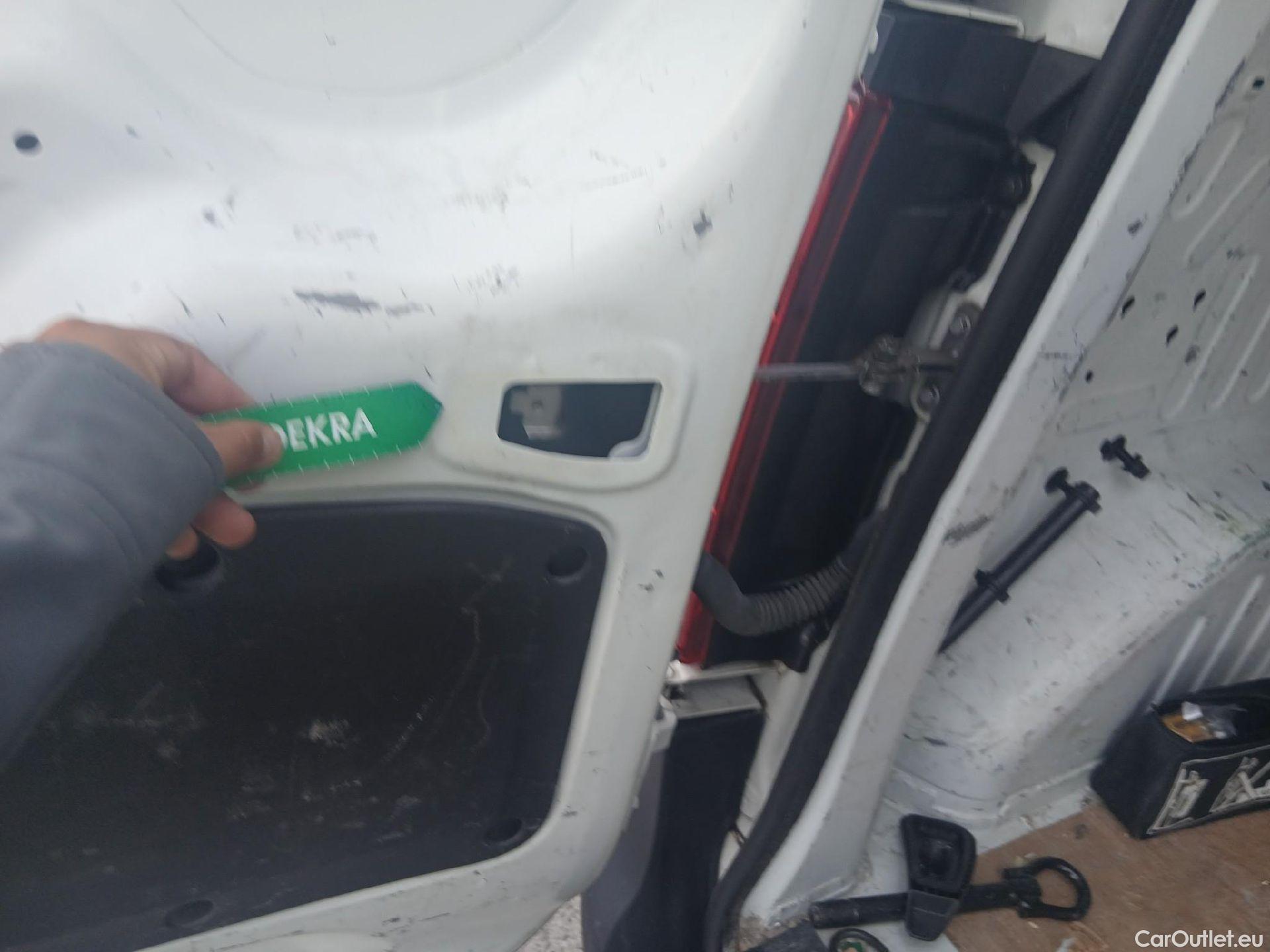  Renault  EXPRESS RENAULT  / 2021 / 4P / furgón derivado de turismo Confort 1.5 Blue dCi 55 kW (75 cv) #12