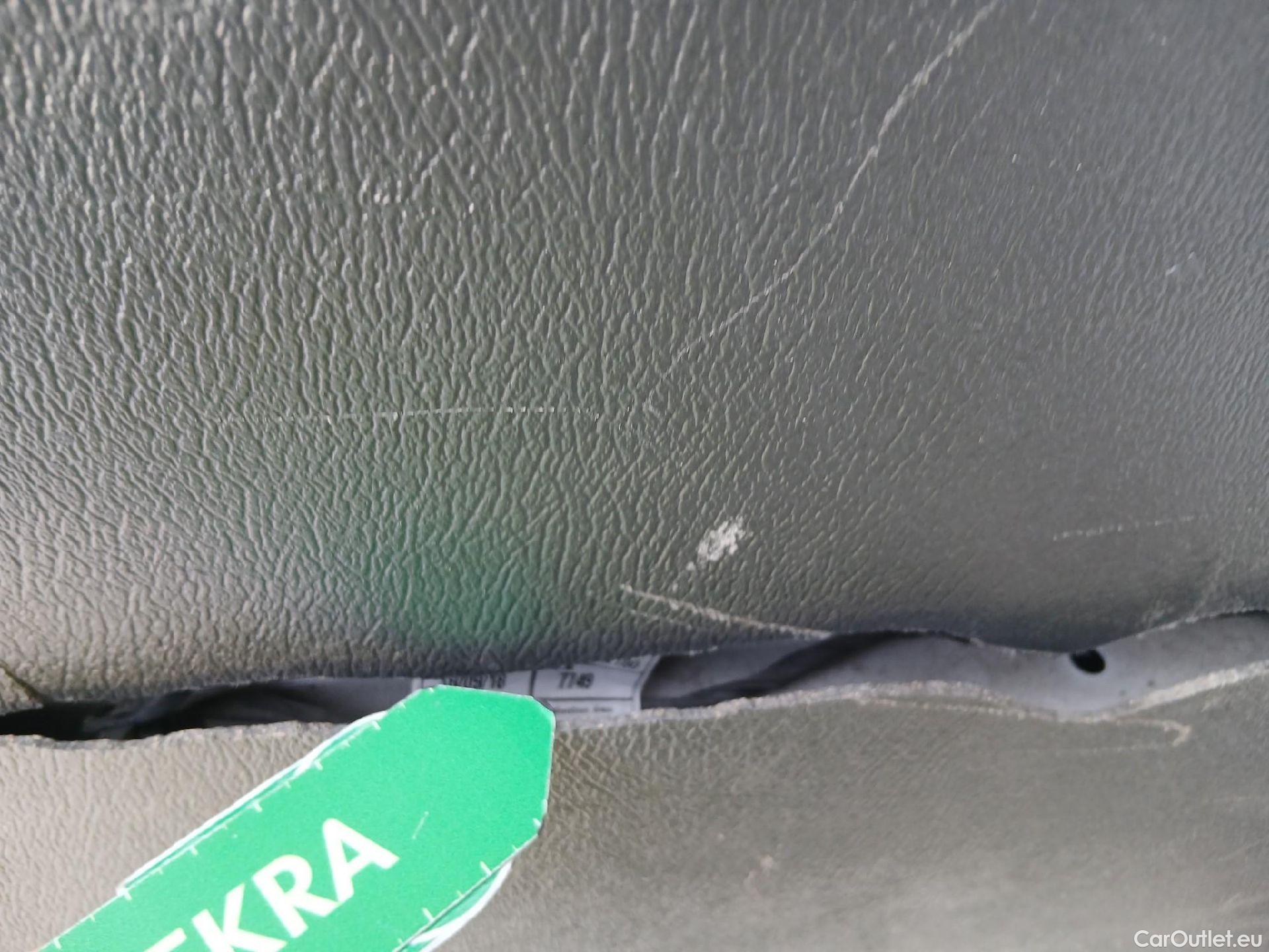  Opel  Movano OPEL  / 2021 / 4P / Furgón Base L2H2 3.5T 2.2 BHDi 88kW #8