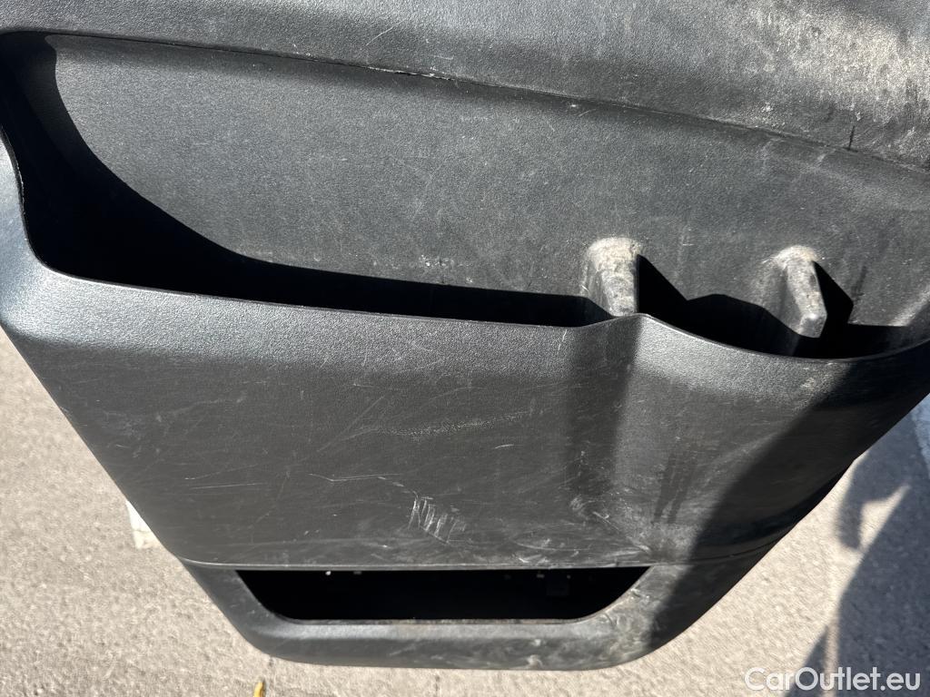  Iveco  Daily IVECO  / 2019 / 4P / combi 35S 14H V 4100/H2 16H M3 #38