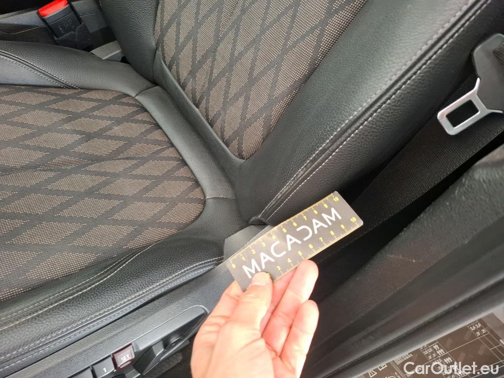  Bmw  X1 BMW  5p SUV xDrive18d xLine #5