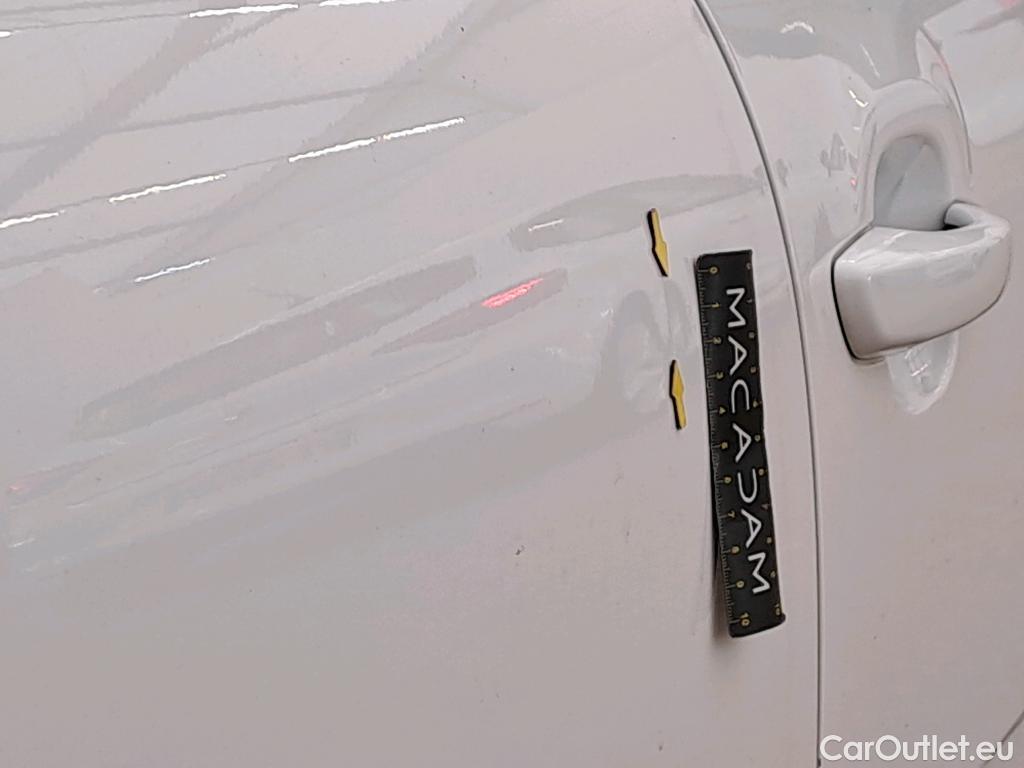  Citroen  C3  Feel 1.2 PureTech 80CV BVM5 E6 #6