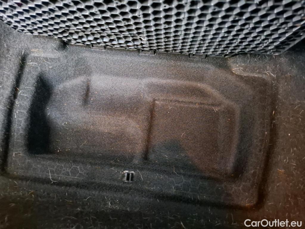  Peugeot  5008  Active Business 1.2 PureTech 130CV BVA8 E6dT #27