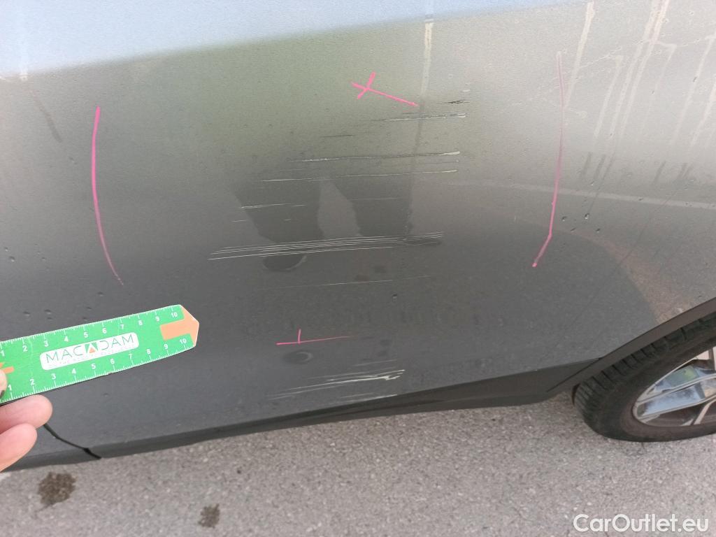  Bmw  X2 BMW  sDrive18i #4