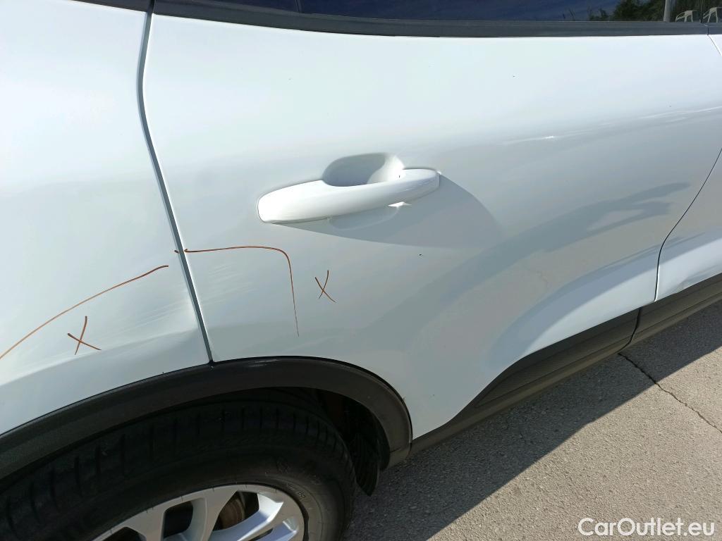  Ford  Kuga FORD  / 2019 / 5P / todoterreno Titanium 1.5T EcoBoost 88kW (120CV) #23