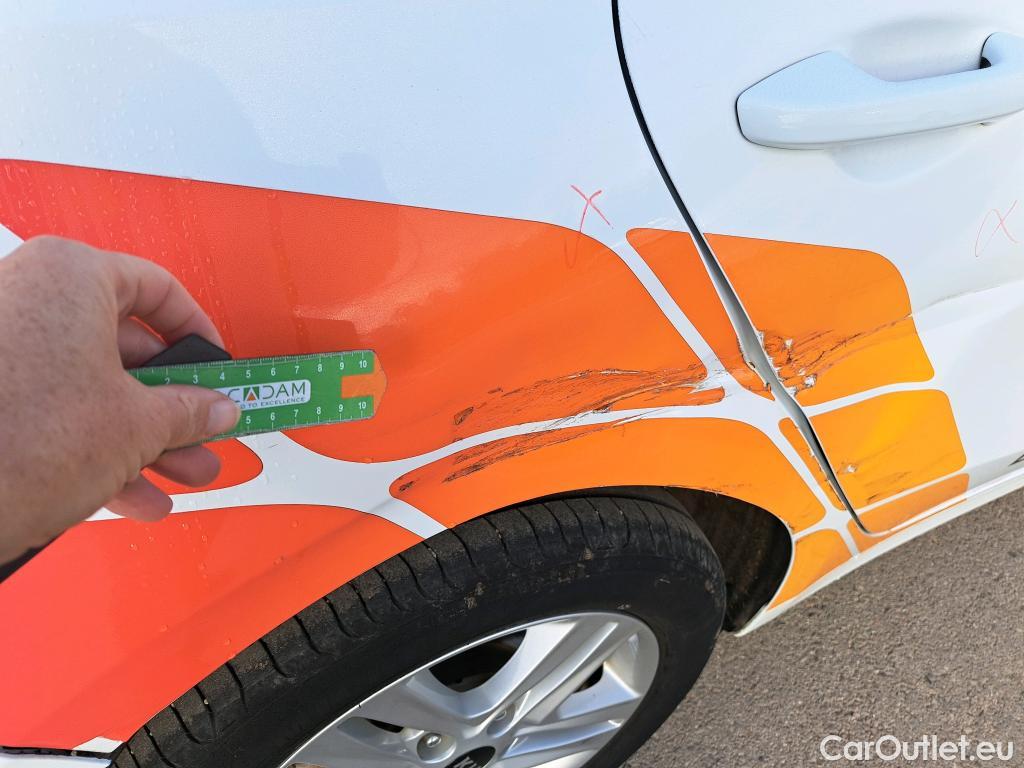  KIA  Cee'd KIA Ceed / 2018 / 5P / berlina con portón 1.6 MHEV iMT 100kW (136CV) Drive #2