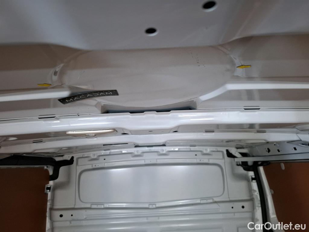  Renault  Trafic RENAULT   2021  4P  Fourgon tôlé FG CF L1H1 2T8 Blue dCi 130 #3