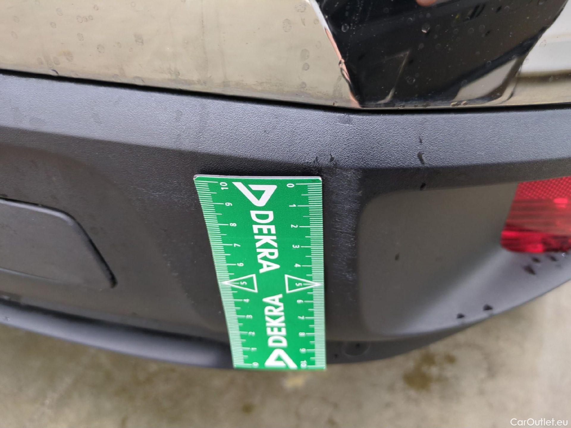  Peugeot  3008  Allure Pack 1.5 HDi 130CV BVA8 E6d #39