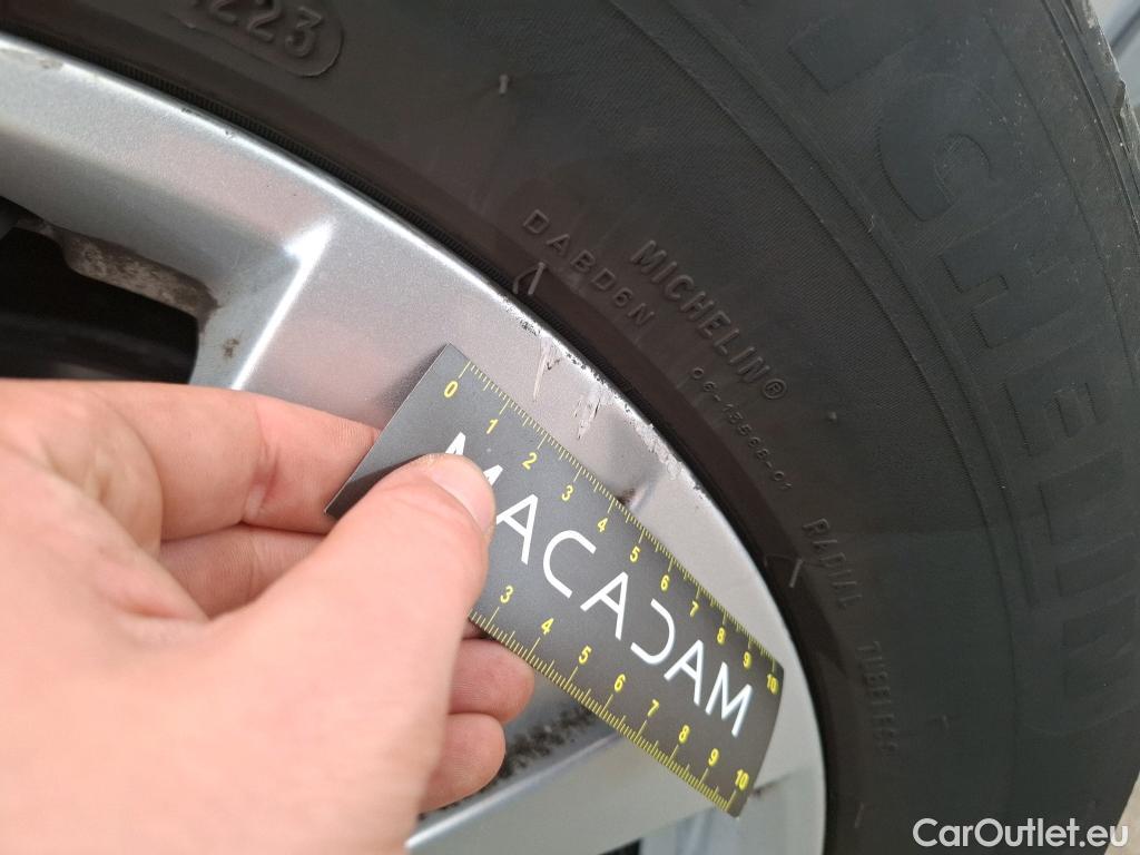  Peugeot  5008  Active Business 1.2 PureTech 130CV BVA8 E6dT #23