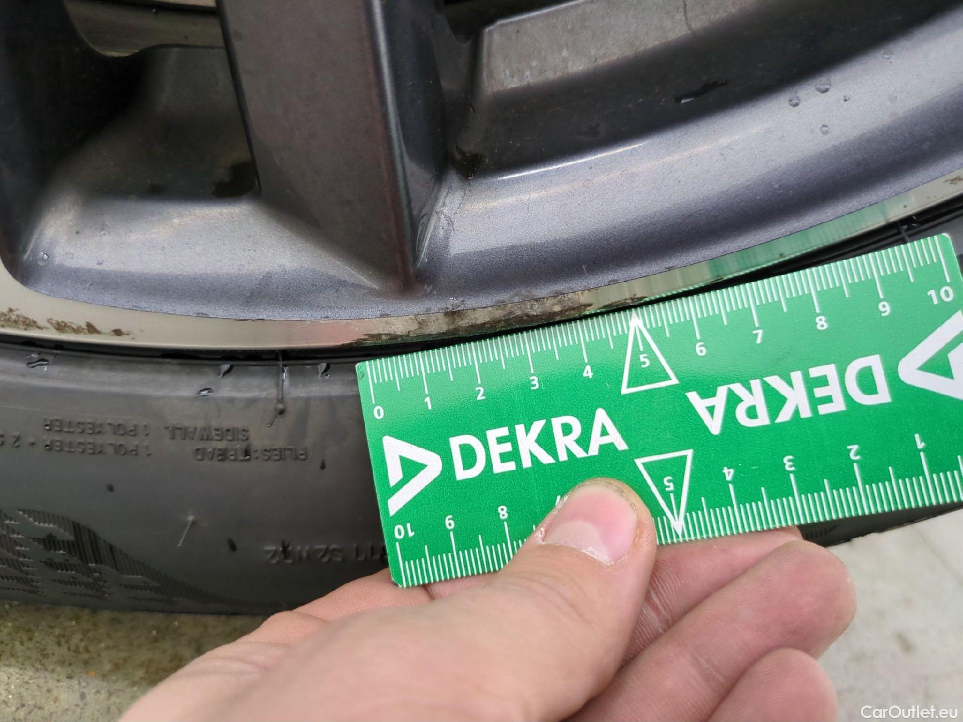  Peugeot  3008  Allure Pack 1.5 HDi 130CV BVA8 E6d #10