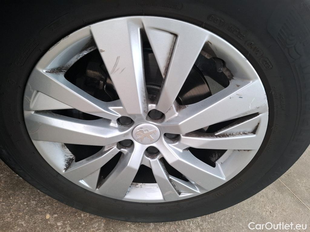  Peugeot  5008  Active Business 1.2 PureTech 130CV BVA8 E6dT #19