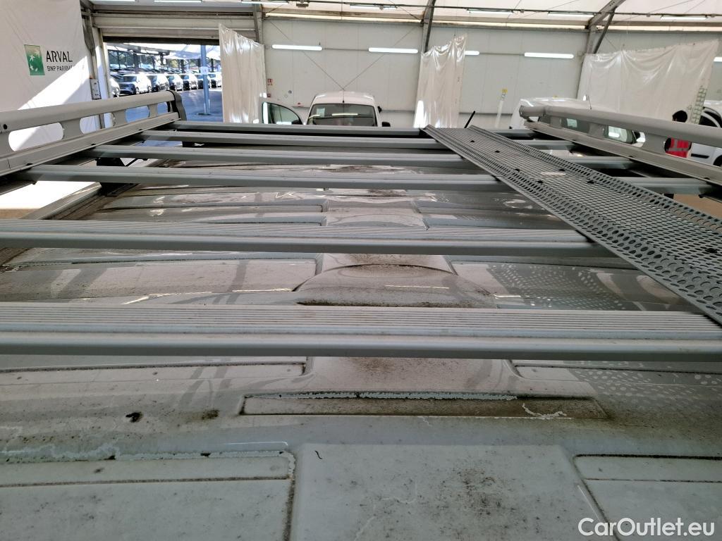  Renault  Trafic RENAULT   2021  4P  Fourgon tôlé FG CF L1H1 2T8 Blue dCi 130 #1